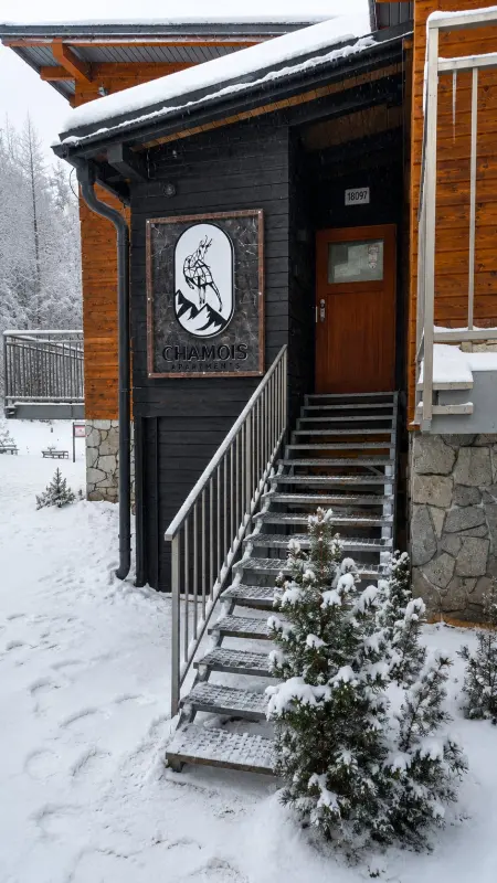 Izba Štúdiový apartmán Chamois s balkónom v TANAWA, s.r.o. – chamois apartments entry